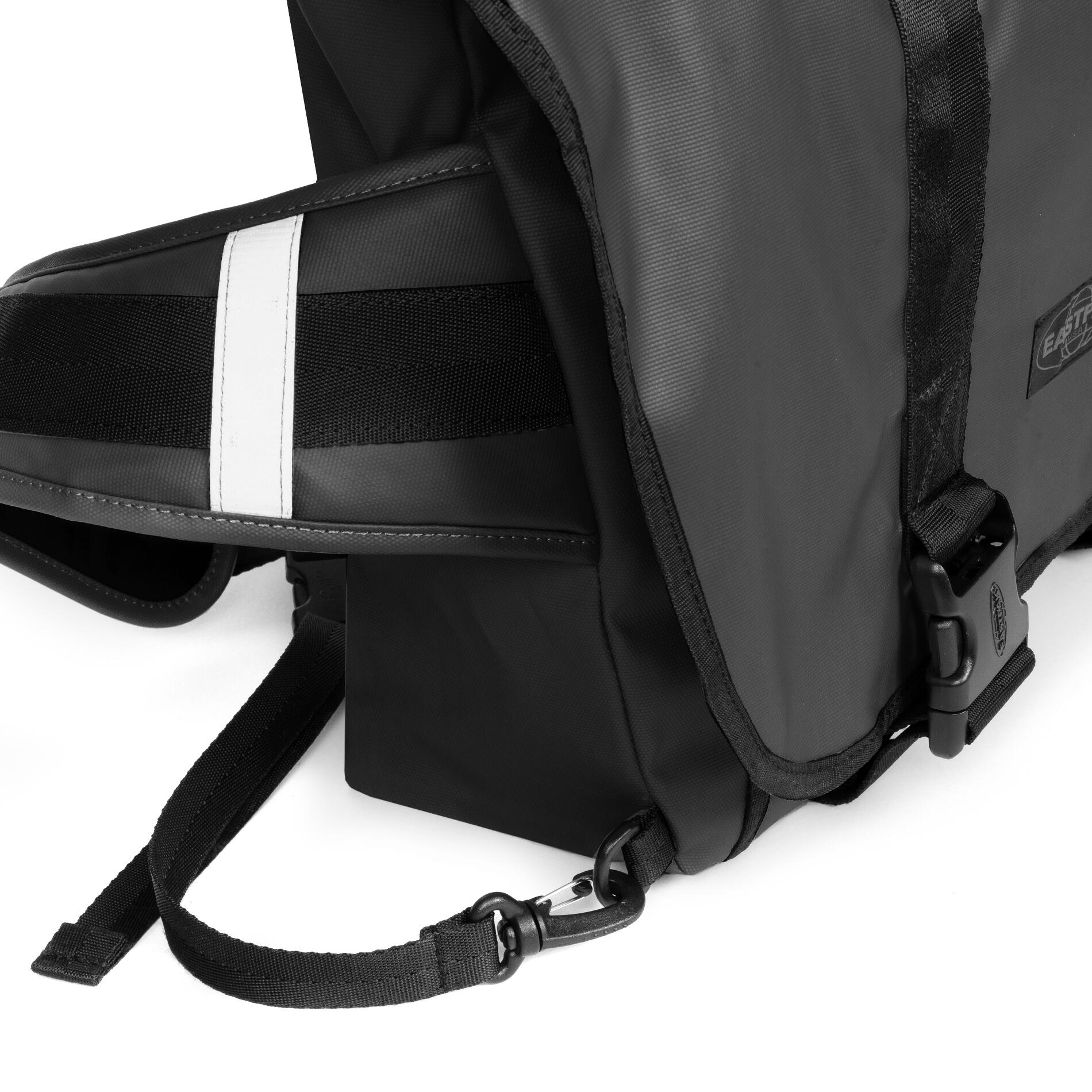 Messenger Bag Sacoche Vélo EASTPAK Messer - 30x51x12cm - Étanche Messenger Bag Sacoche Vélo EASTPAK Messer - 30x51x12cm - Étanche