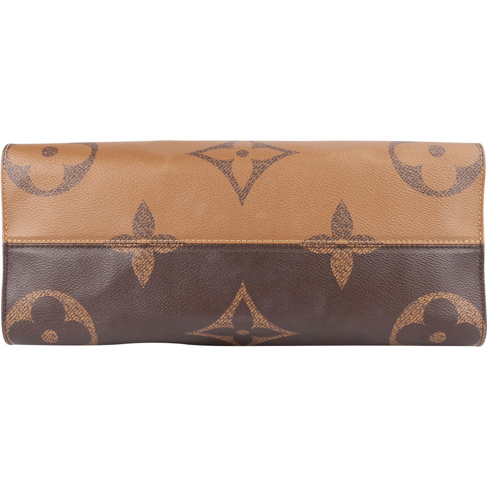 Louis Vuitton - Giant On The Go MM Shoulder Bag