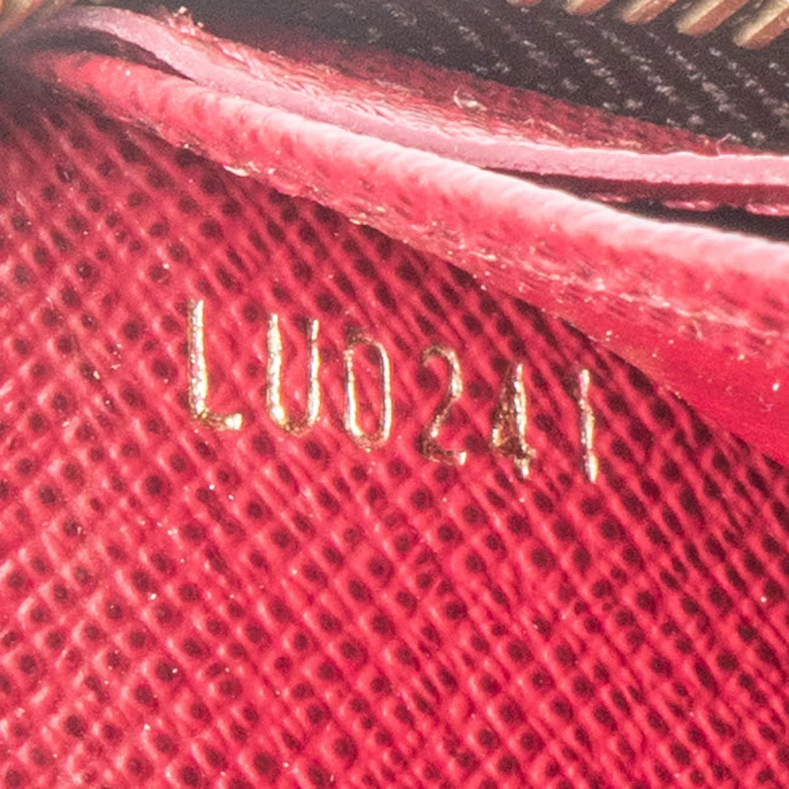Louis Vuitton Monogram Canvas Zippy Wallet