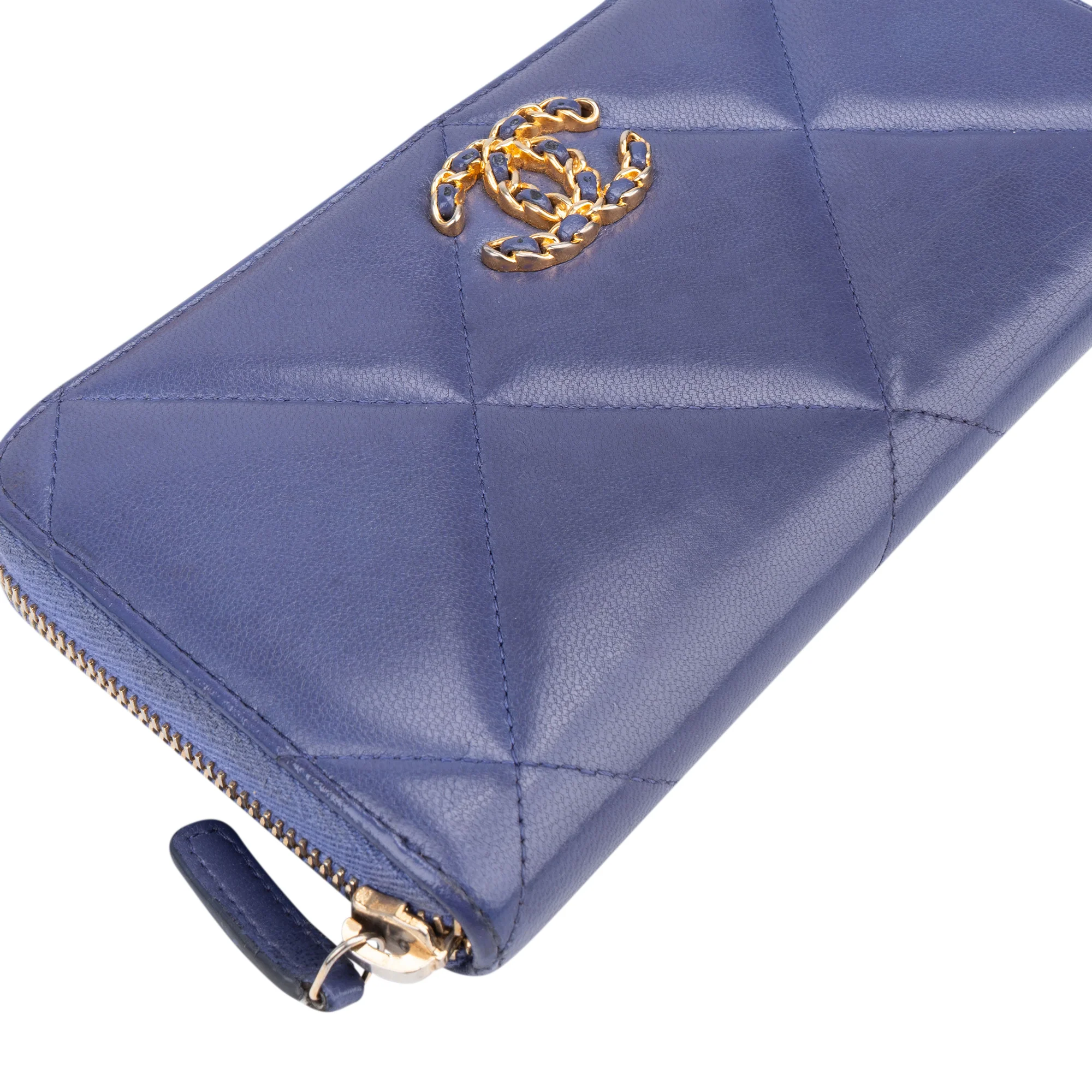 Chanel 19 Quilted Lambskin CC Wallet