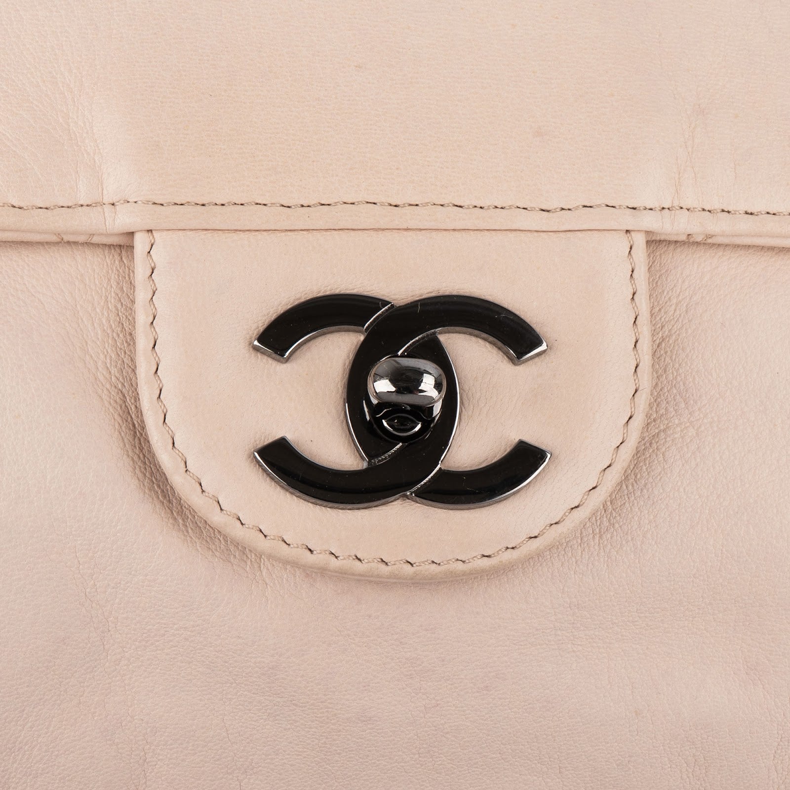 Chanel Leather Modern Chain Single Flap Shoulder Bag
