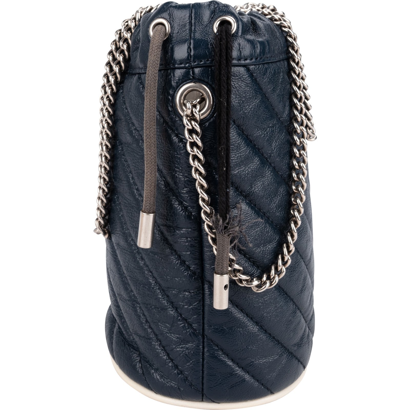 Gucci Matelassé Chevron Leather GG Marmont Mini Bucket