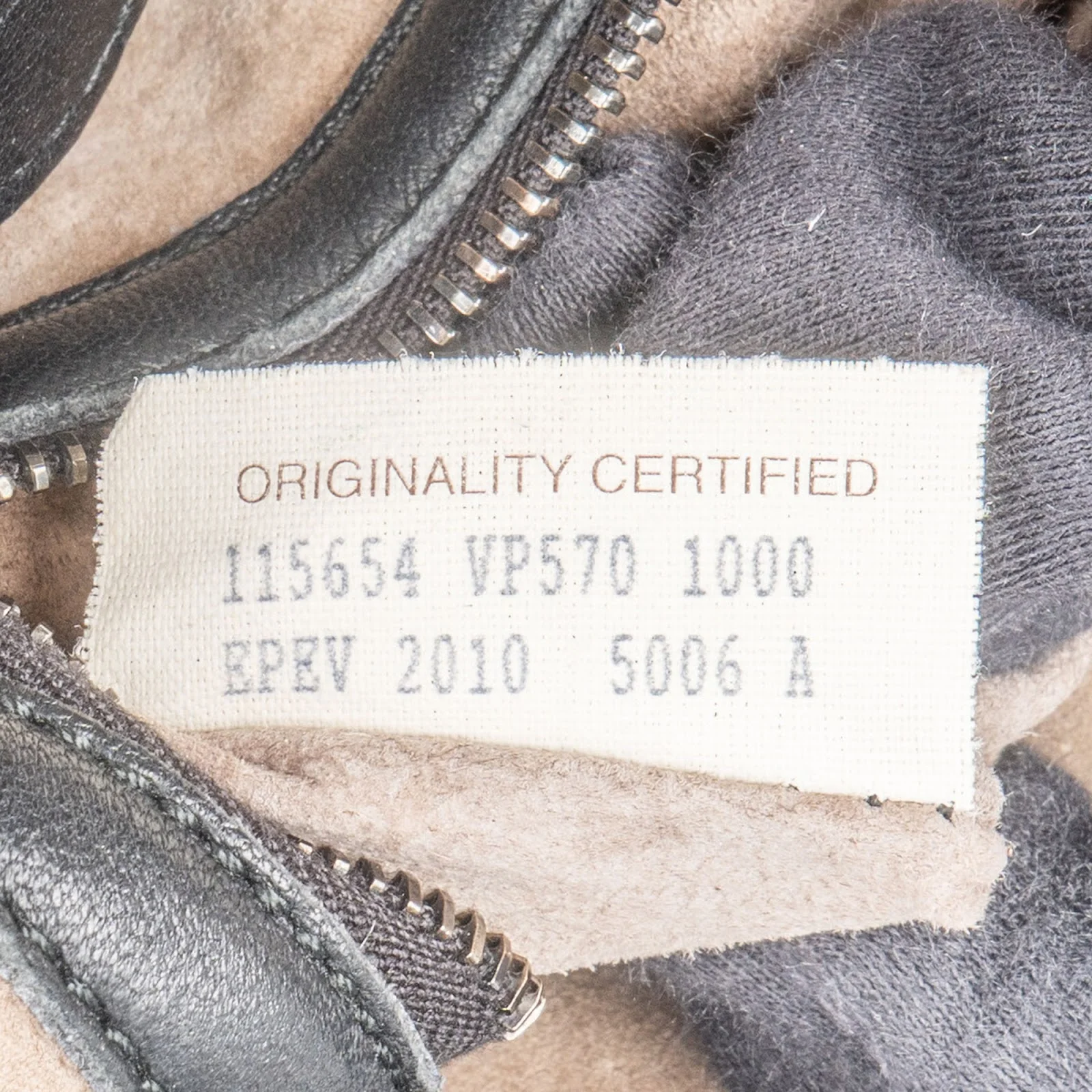Bottega Veneta Intrecciato Nappa Cervo Belly Hobo Shoulder Bag
