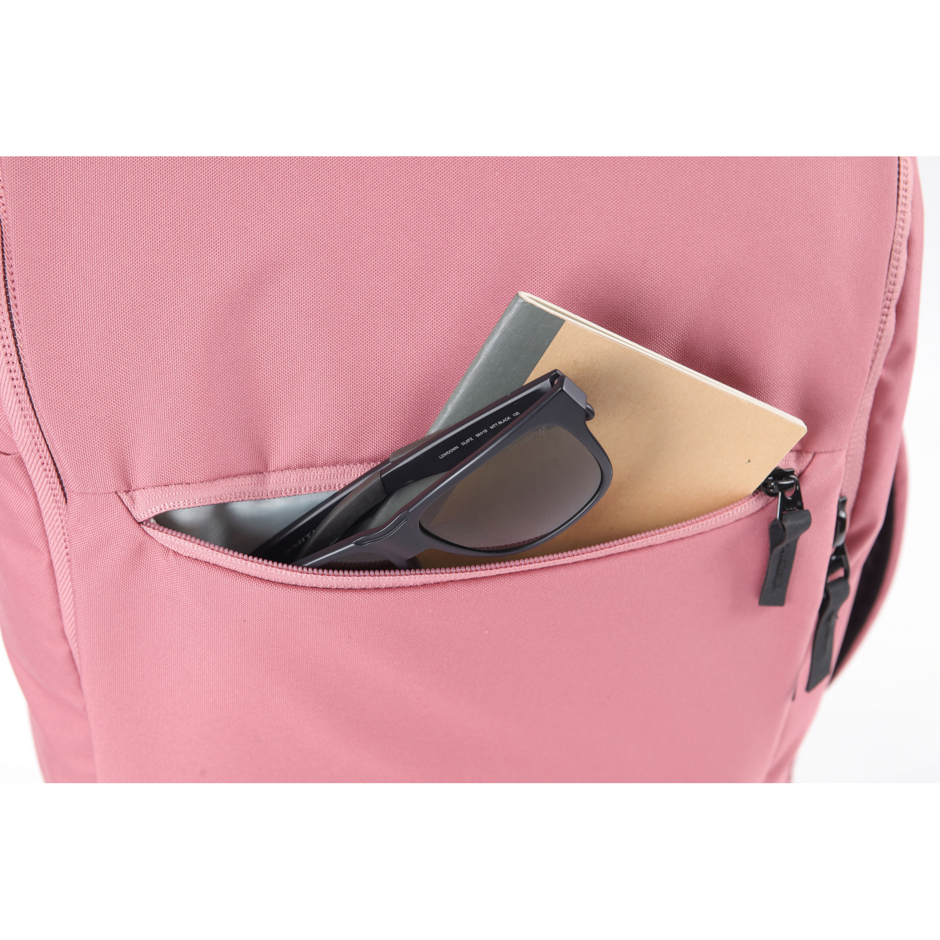 Rucksack NIKURO TRAVELER - Woodrose