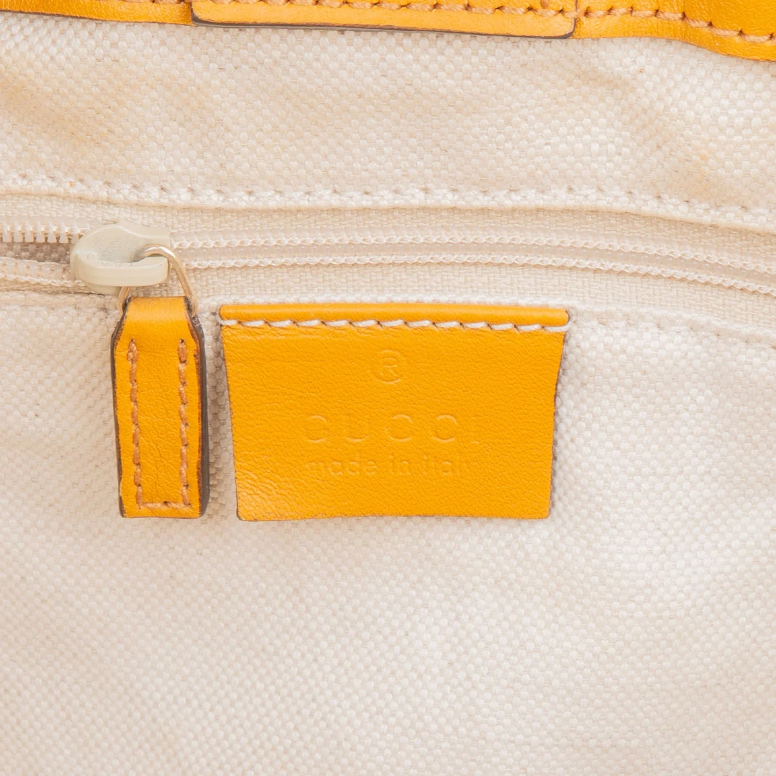 Gucci Guccissima Leather Sukey Handbag