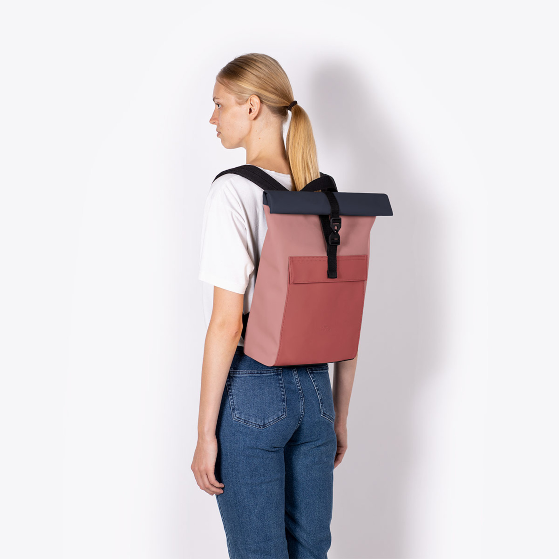 Jasper Mini Lotus - Hibiscus - Dark Rose