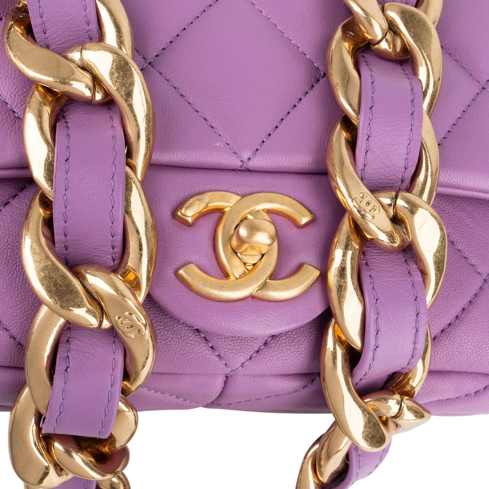 Chanel - Chunky Chain Rectangular Flap Shoulder Bag
