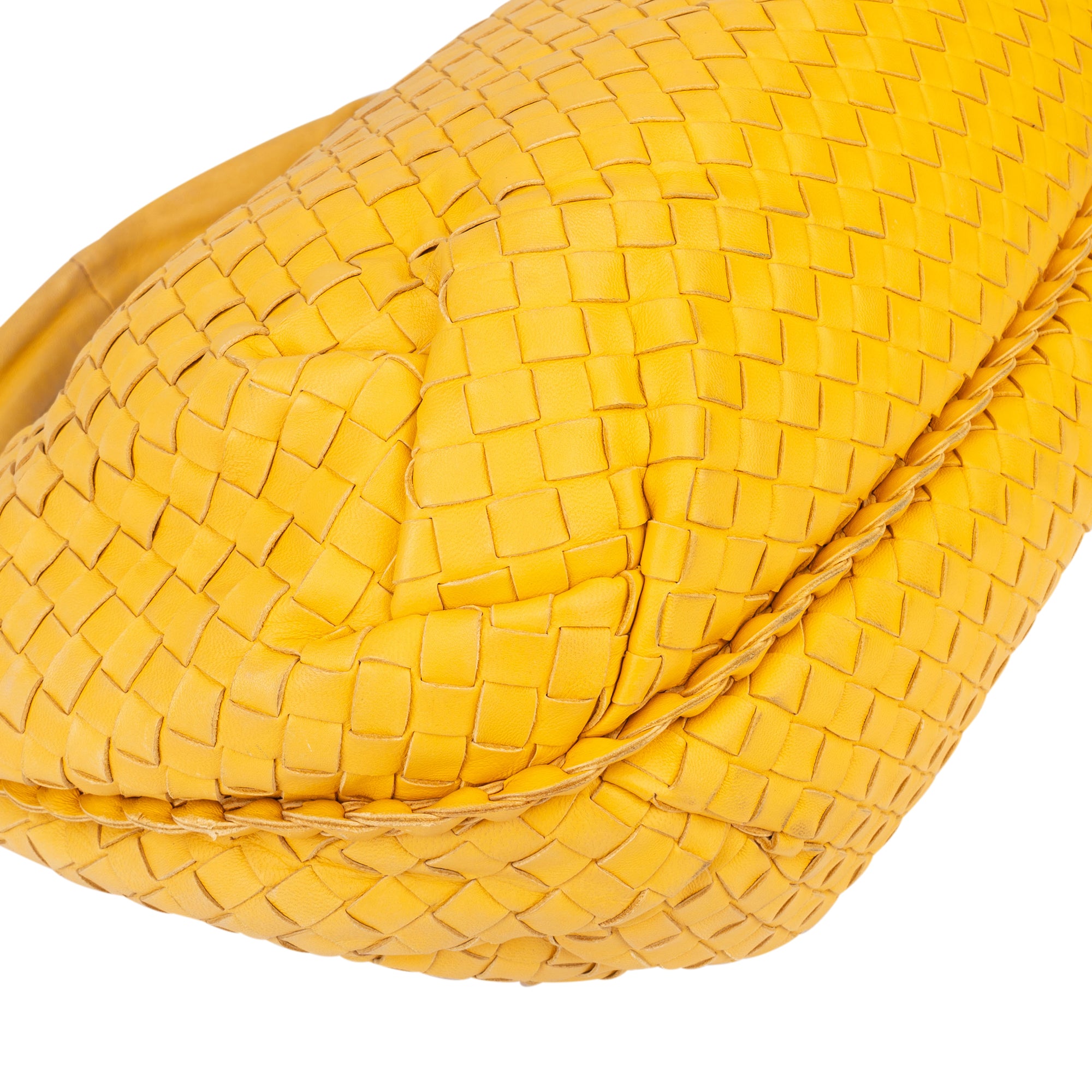 Sac hobo « Belly » en cuir Intrecciato jaune de Bottega Veneta