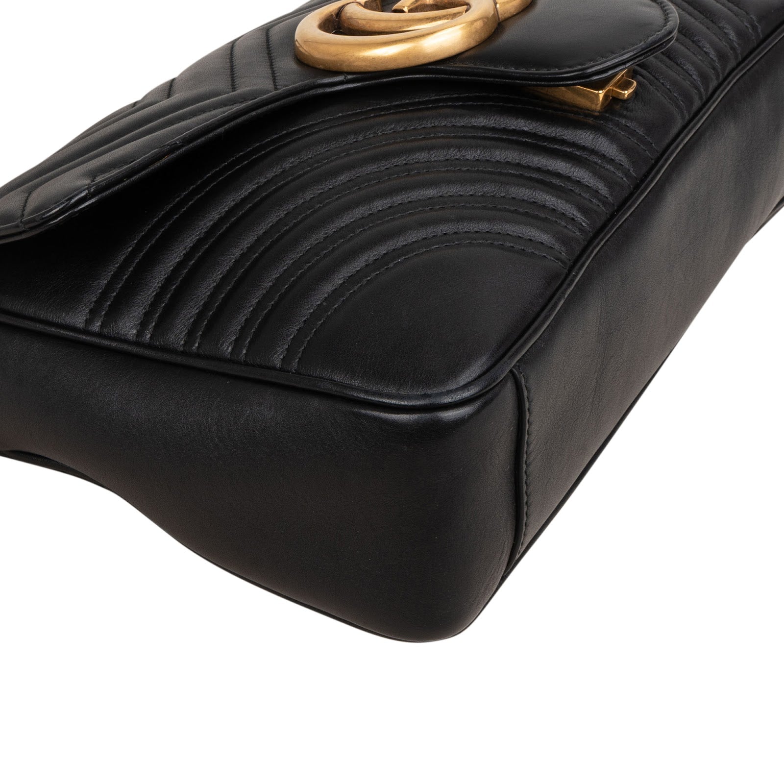 Gucci Matelassé Leather GG Large Marmont Crossbody Bag