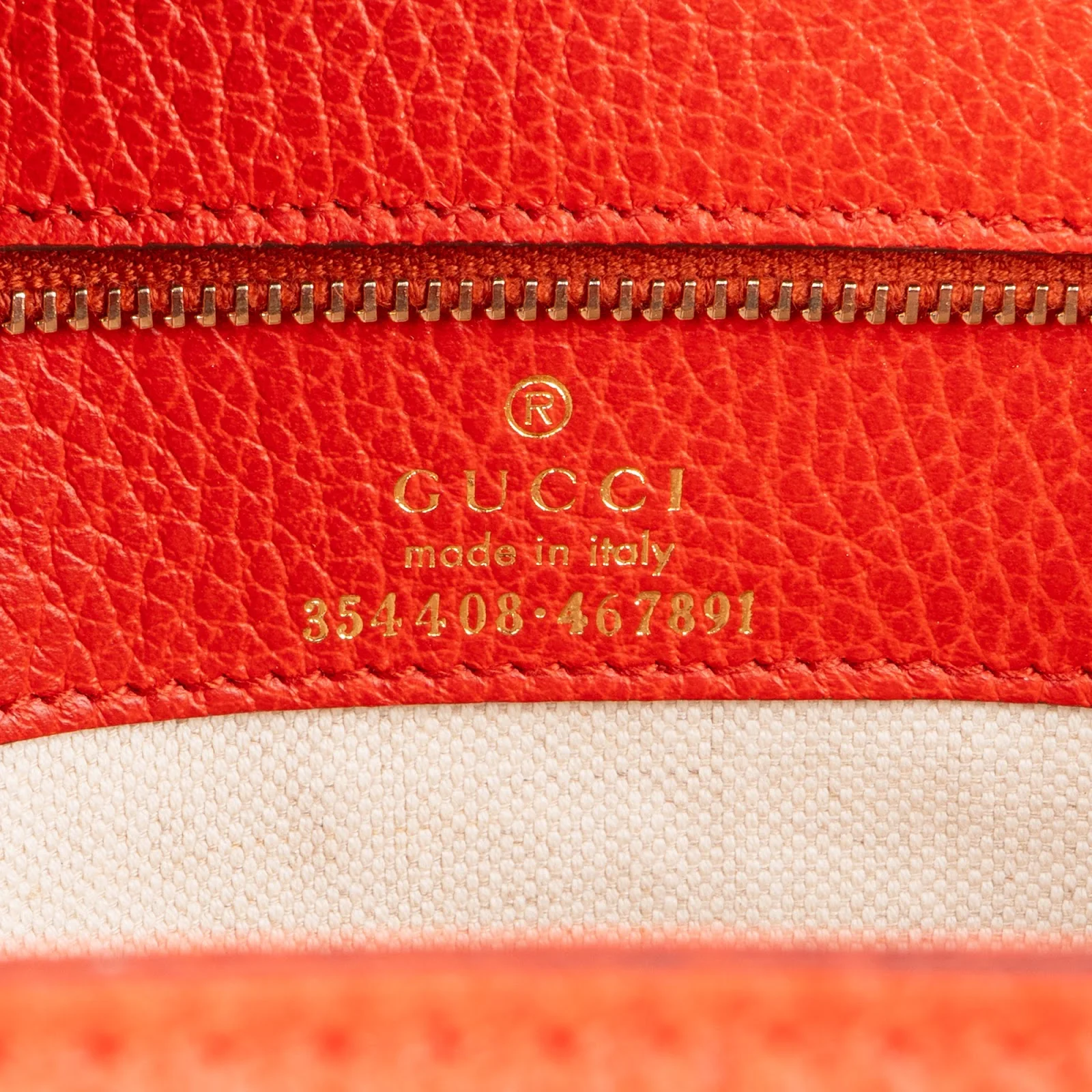 Gucci Red Leather Swing Shoulder Bag