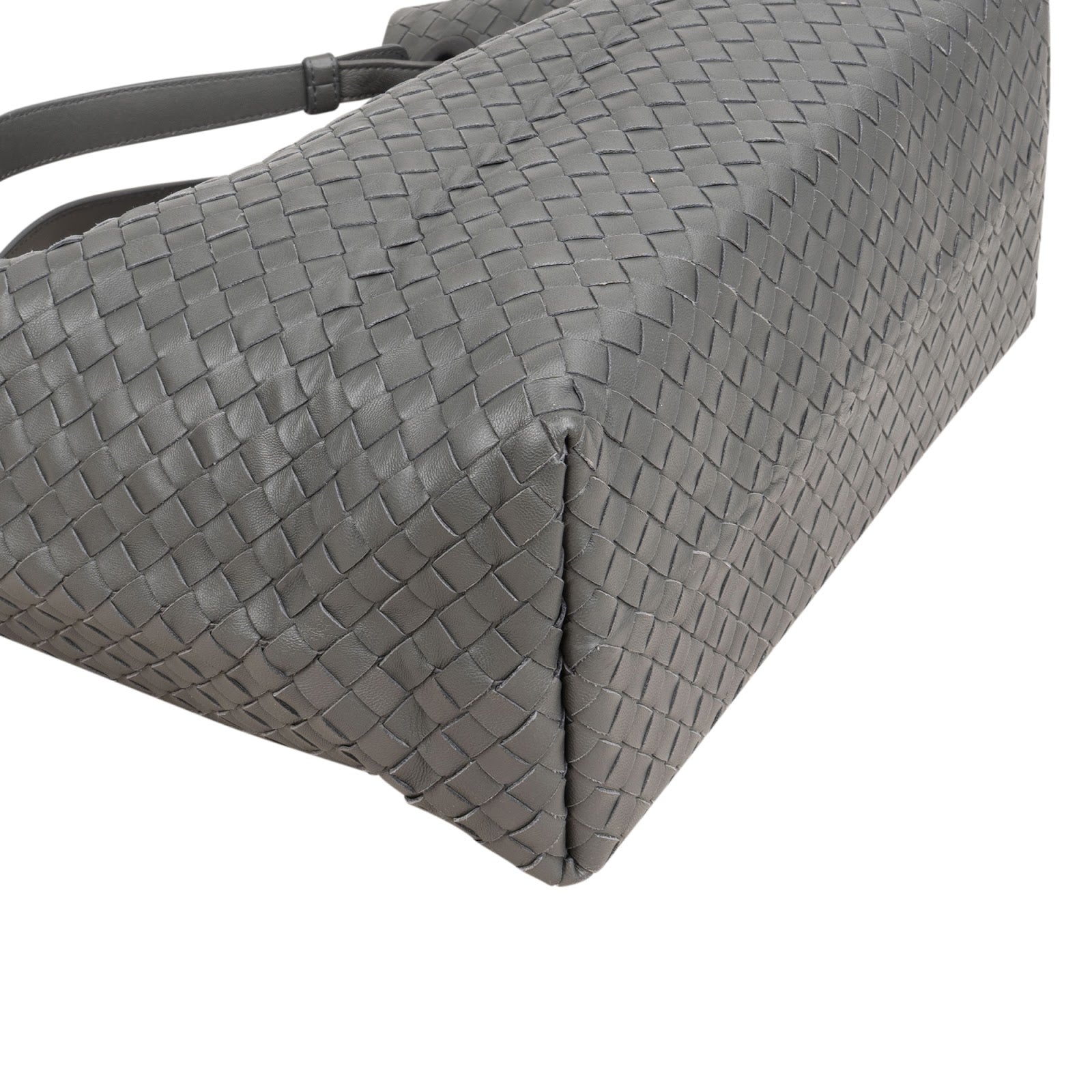 Bottega Veneta Intrecciato Nappa Leather Medium Garda Tote