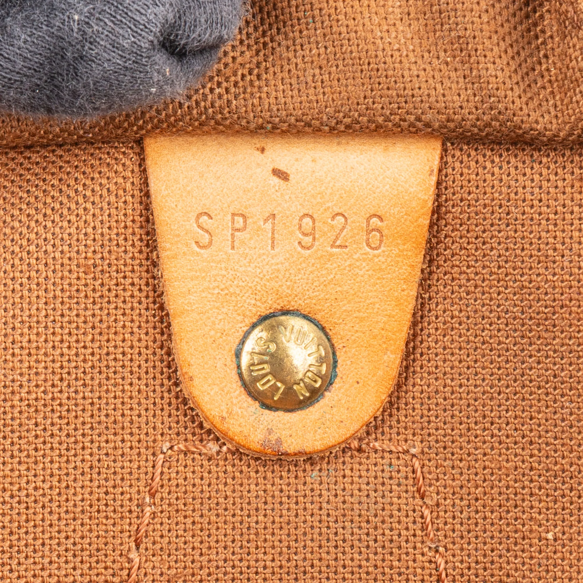 Louis Vuitton Canvas Monogram Speedy 40 Boston Bag