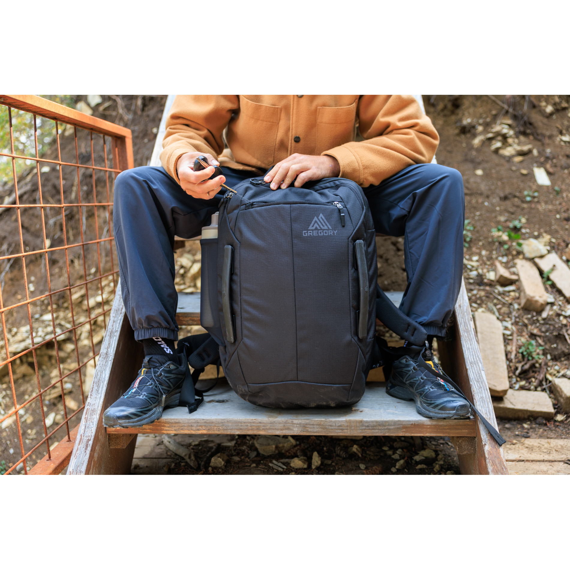 BORDER 30 - POOL PARTY