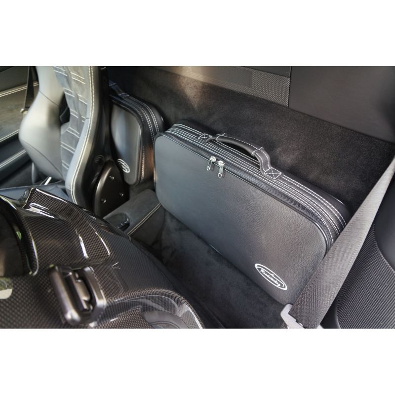 Ferrari F8 Tributo - 2-częściowy zestaw bagażowy na tylne siedzenie - srebrno-szare szwy/szara podszewka